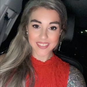 Meet your Posher, Lailah santana